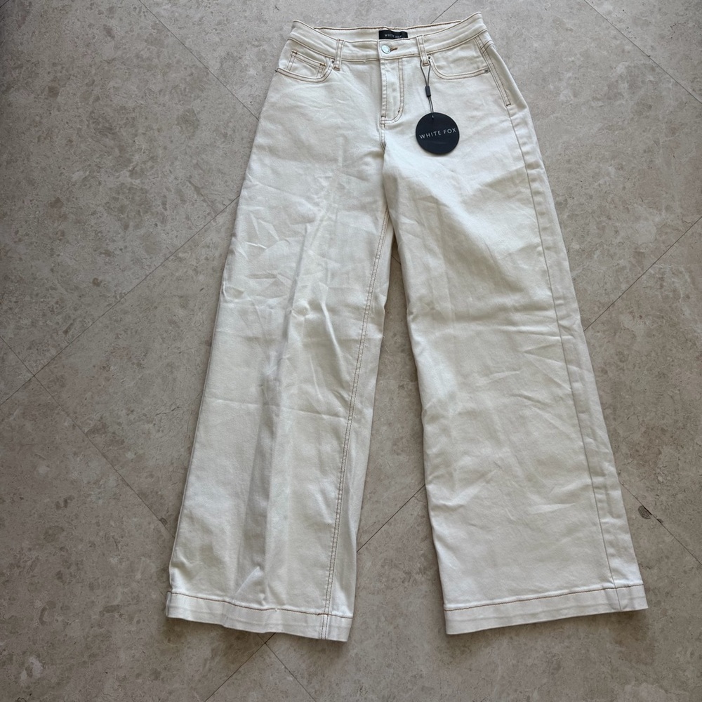 NWT WHITE FOX Elena Cream Wide-Leg Jeans